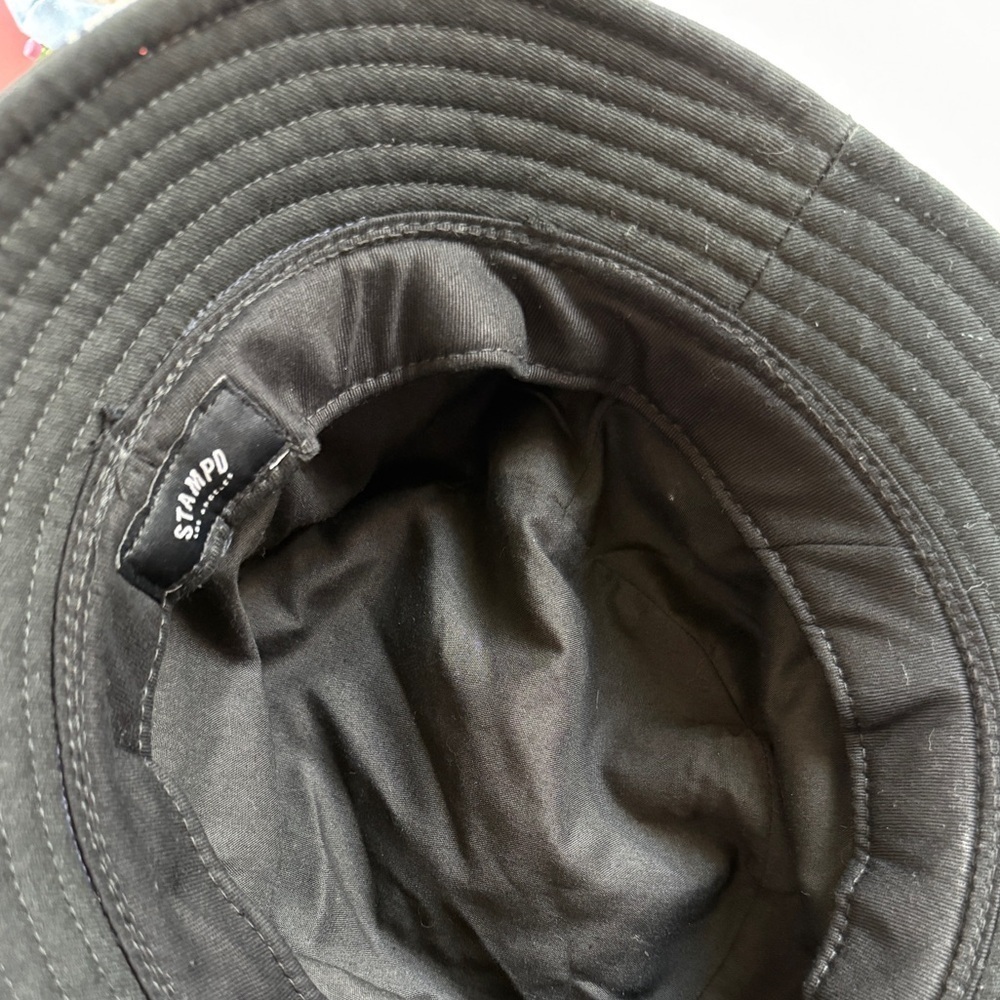 STAMPD Black Circle Print Bucket Hat White - Picture 5 of 8